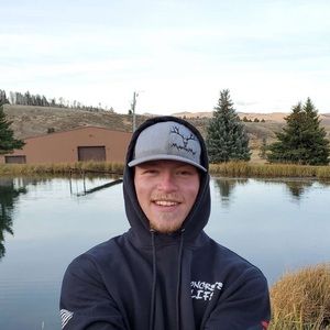 Meet your Posher, Greyson